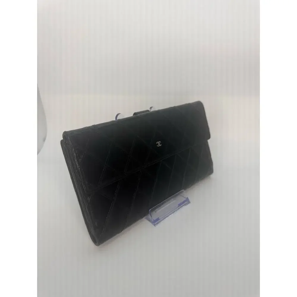 Chanel Diamond Stitch Black Calfskin Leather Flap Continental Long Wallet
